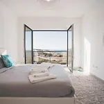 Bela Vista With Sea View, Jacuzzi And Private Pool * לוריניה