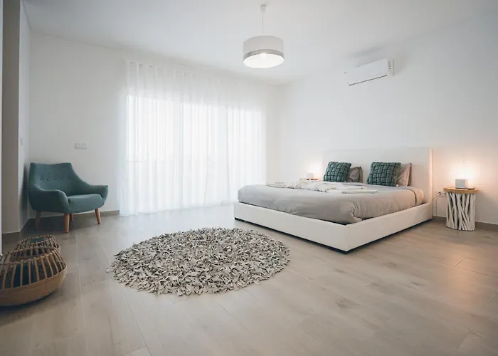 Villa Bela Vista With Sea View, Jacuzzi&private Pool *