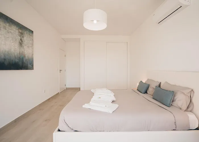 Bela Vista With Sea View, Jacuzzi&private Pool Villa Lourinhã