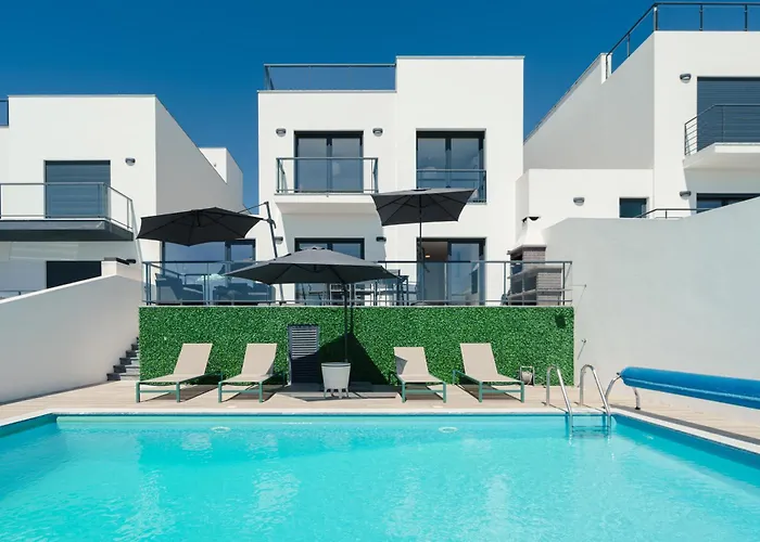 Bela Vista With Sea View, Jacuzzi&private Pool Villa Lourinhã