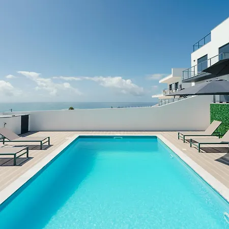 Bela Vista With Sea View, Jacuzzi And Private Pool Villa