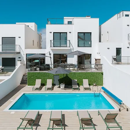 Bela Vista With Sea View, Jacuzzi And Private Pool Villa *