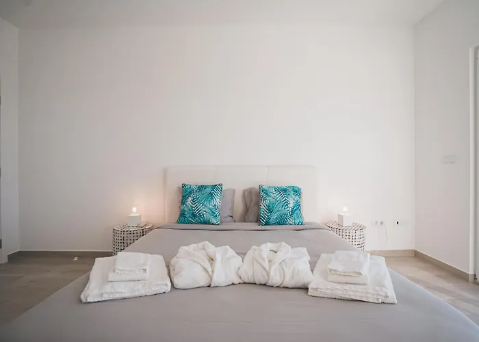 Bela Vista With Sea View, Jacuzzi And Private Pool *