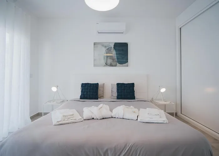 Bela Vista With Sea View, Jacuzzi And Private Pool *