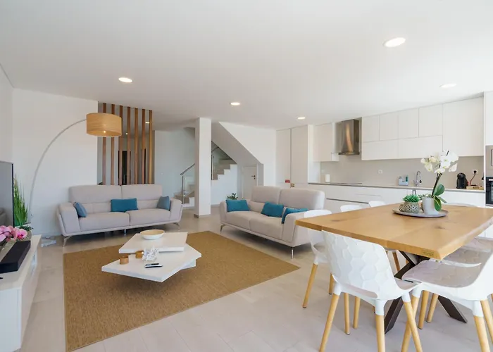 Bela Vista With Sea View, Jacuzzi And Private Pool