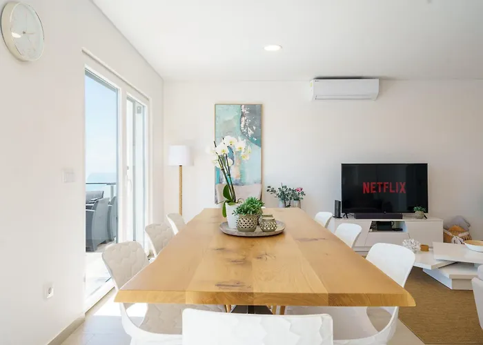 Villa Bela Vista With Sea View, Jacuzzi And Private Pool Lourinhã